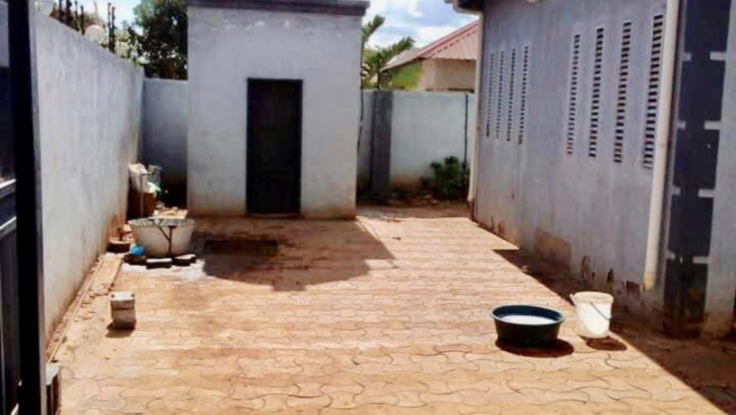 3-bedroom-house-for-sale-in-chilanga-big-2