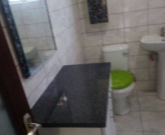 2-bedroom-house-for-rent-in-roma-big-0