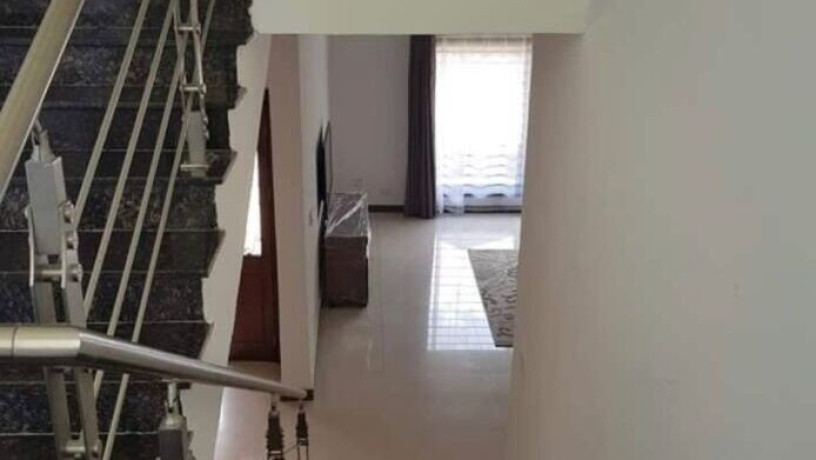 3-bedroom-flat-for-rent-in-roma-big-0