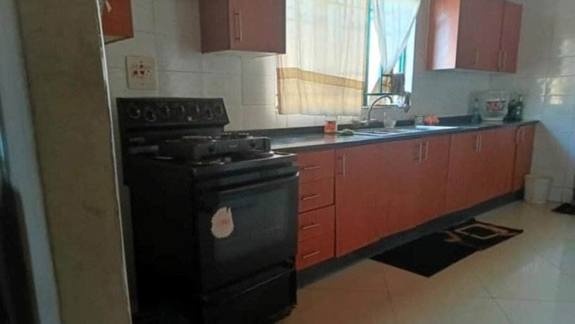 3-bedroom-flat-for-rent-in-chalala-big-5