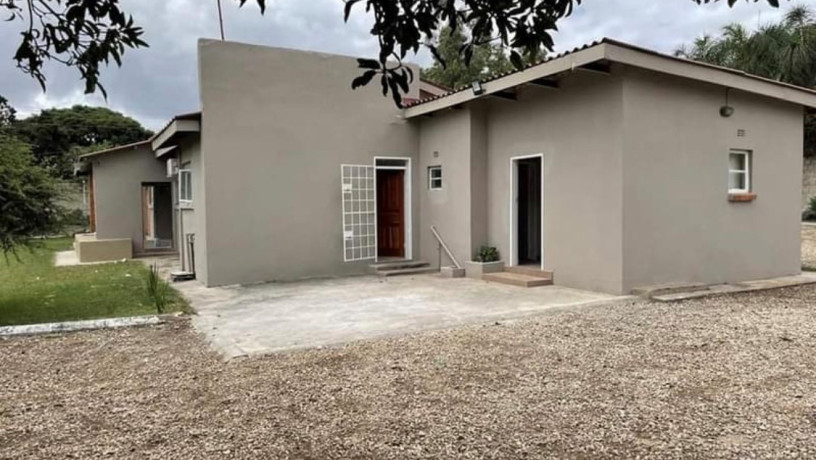 5-bedroom-house-for-rent-in-rhodespark-big-3