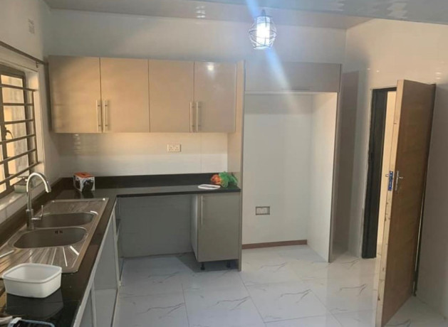 2-bedroom-flat-for-rent-in-meanwood-big-1