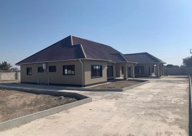 2-bedroom-flat-for-rent-in-meanwood-big-0