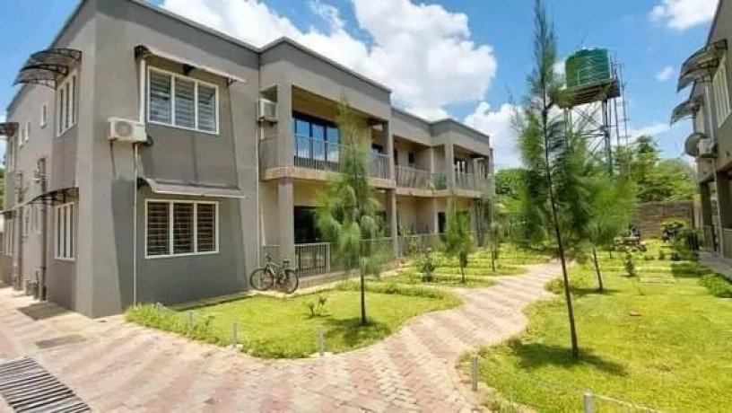 2-bedroom-flat-for-rent-in-rhodespark-big-0