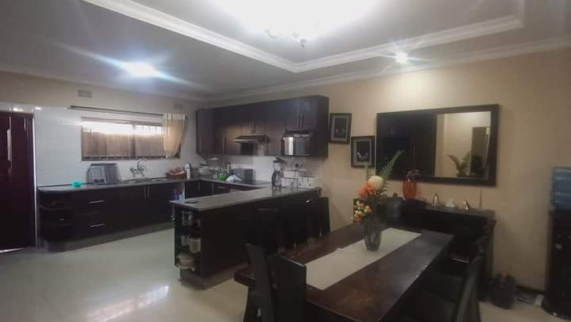 3-bedroom-flat-for-rent-in-meanwood-kwamwena-big-9