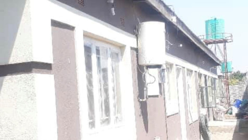 2-bedroom-flat-for-rent-in-meanwood-ndeke-big-1