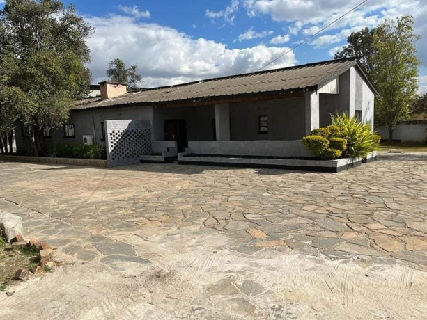 4-bedroom-house-for-rent-in-roma-big-7