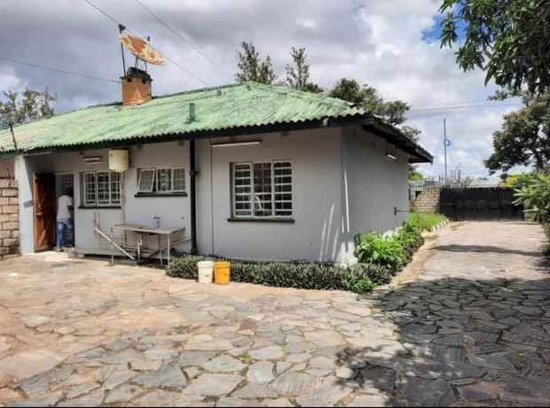 2-bedroom-house-for-sale-in-northmead-big-2