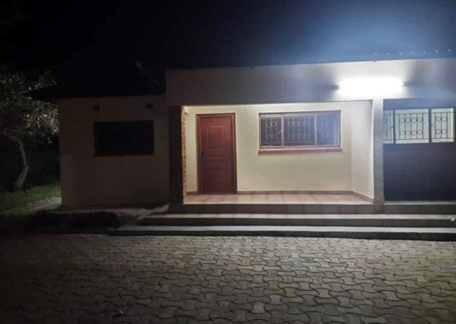 2-bedroom-flat-for-rent-in-chongwe-big-0