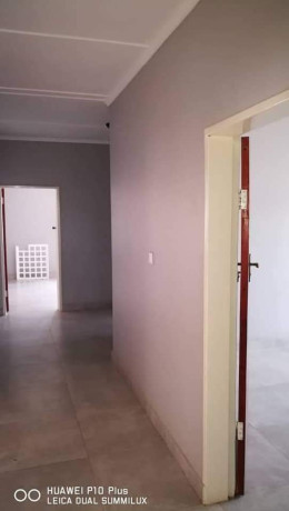 3-bedroom-flat-for-rent-in-waterfalls-big-9