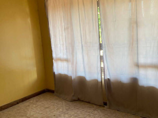 3 Bedroom Flat For Rent in Rhodes Park