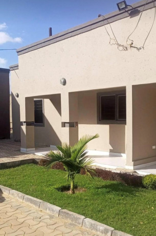 3-bedroom-flats-for-rent-in-lusaka-west-big-3
