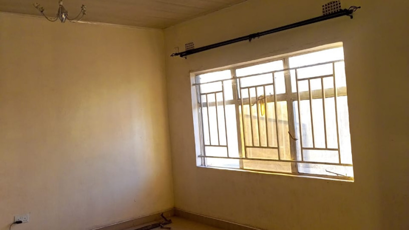 3-bedroom-flat-for-rent-in-lusaka-west-big-5