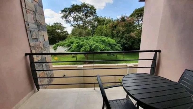 2-bedroom-flat-for-rent-in-longacres-big-1