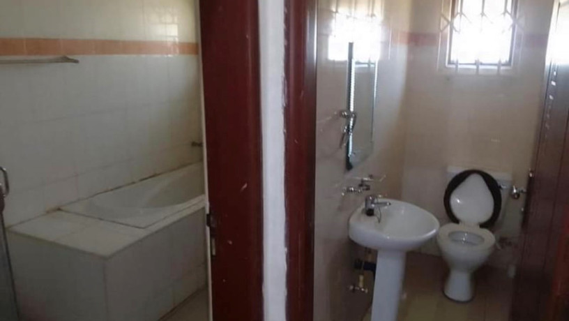 3-bedroom-flat-for-rent-in-kalundu-big-6