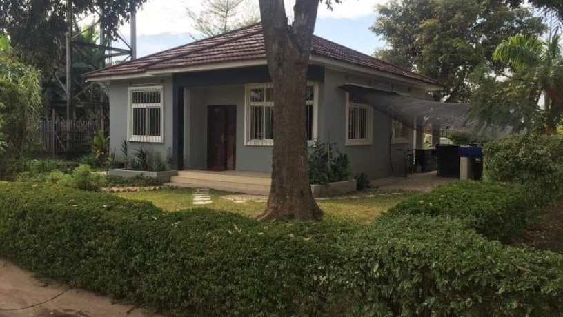 2-bedroom-house-for-sale-in-silverest-big-3