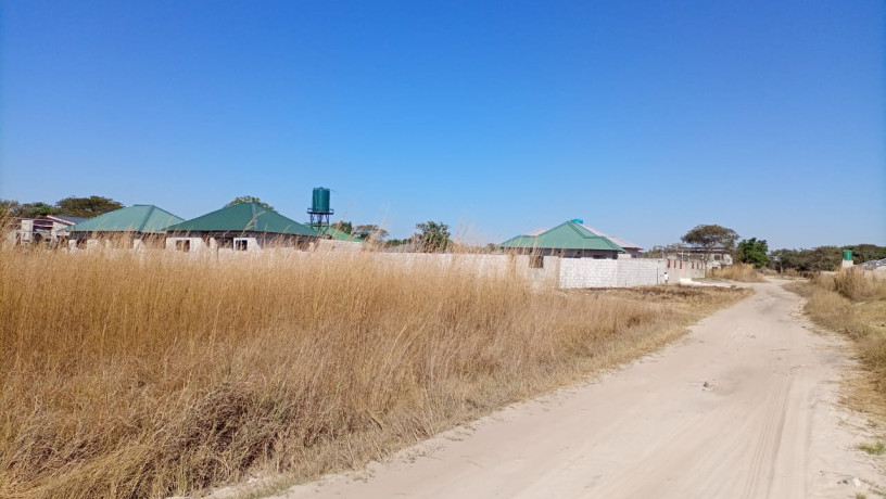 plot-for-sale-in-silverest-big-3