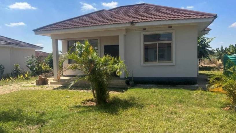 2-bedroom-house-for-rent-in-silverest-gardens-big-0