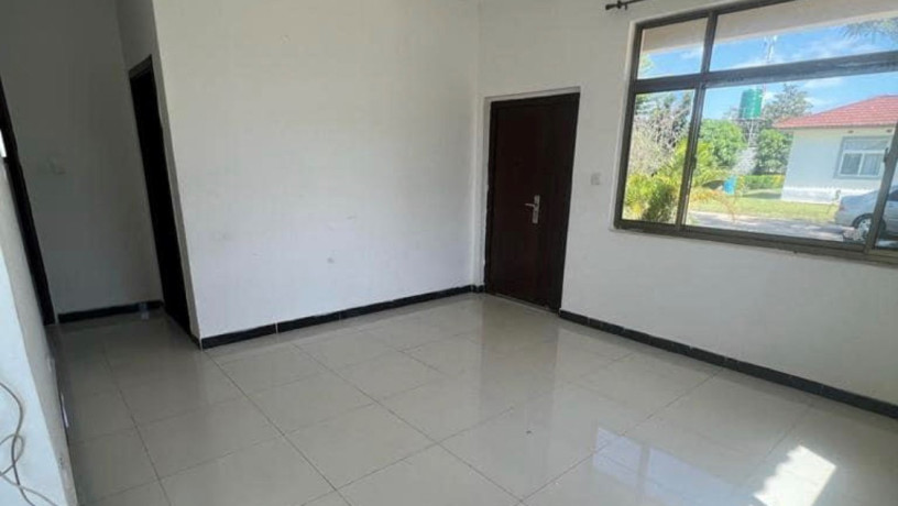 2-bedroom-house-for-rent-in-silverest-gardens-big-1