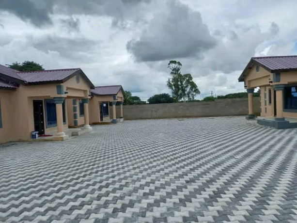 3-bedroom-flat-for-rent-in-lusaka-west-big-3