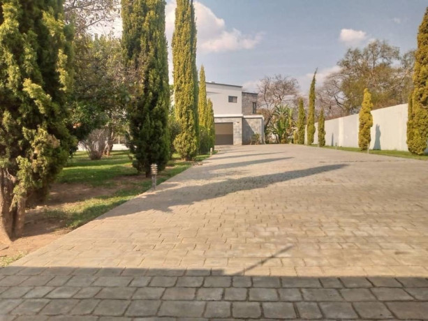 4-bedroom-house-for-rent-in-eureka-park-big-2