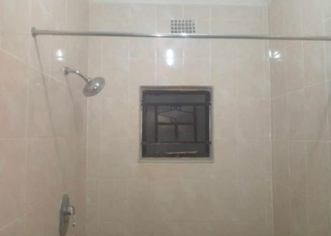 2-bedroom-flat-for-rent-in-eureka-park-big-2