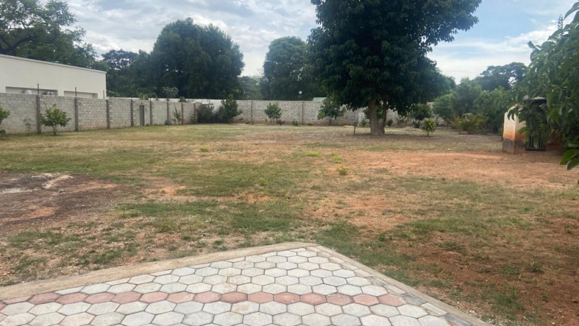 2000-square-metres-of-land-for-sale-in-woodlands-main-big-2