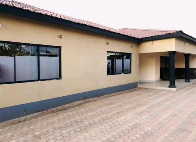 3-bedroom-flats-for-sale-in-salama-park-big-0