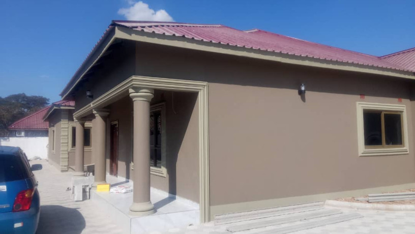 beautiful-4-bedroom-stand-alone-house-in-salama-park-big-1