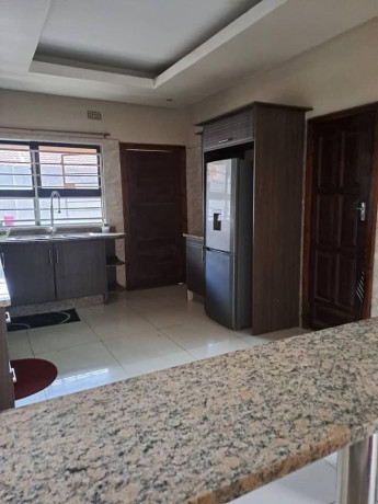 23-bedroom-flats-for-sale-in-salama-park-big-1