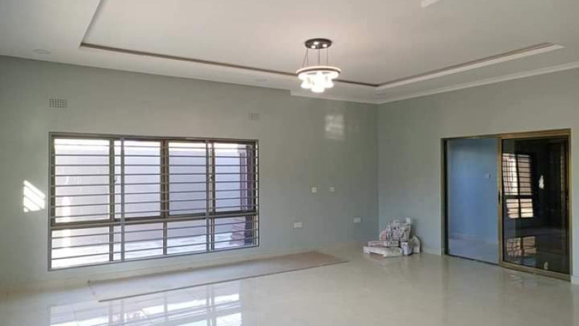 4-bedroom-flat-for-sale-in-salama-park-big-3