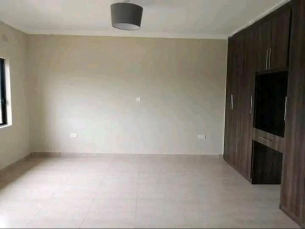 3-bedroom-flat-for-rent-in-woodlands-big-2