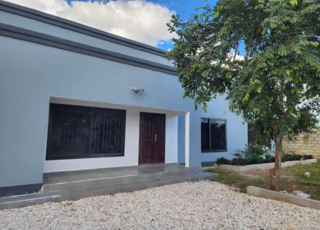 3-bedroom-house-for-rent-in-ibex-meanwood-big-0