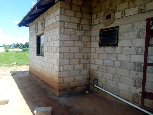 3-bedroom-house-in-chongwe-with-plot-for-sale-big-0