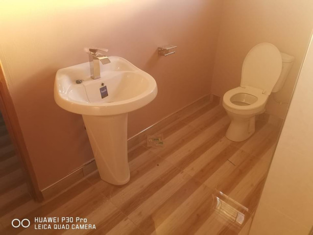 3-bedroom-flat-for-sale-in-lilayi-big-6