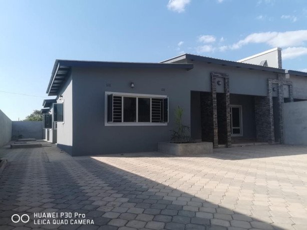 3-bedroom-flat-for-sale-in-lilayi-big-1