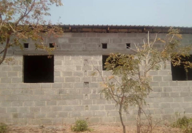 spacious-1-bedroom-flats-for-sale-in-lusaka-west-big-0