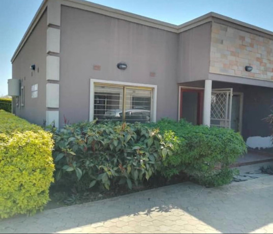 3-bedroom-flat-for-rent-in-meanwood-chamba-valley-big-0