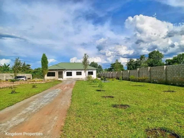 3-bedroom-house-for-sale-in-silverest-big-0