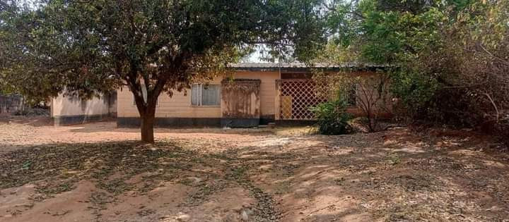3-bedroom-house-for-sale-in-woodlands-main-big-5