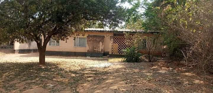 3-bedroom-house-for-sale-in-woodlands-main-big-6