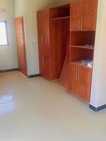 2-bedroom-flat-for-rent-in-lilayi-estate-big-3