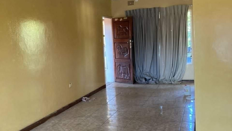 3-bedroom-flat-for-rent-in-rhodespark-big-1