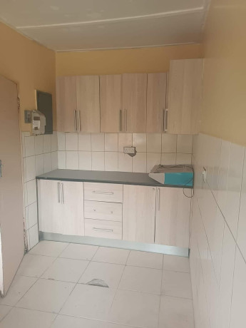 3-bedroom-flat-for-rent-in-rhodespark-big-3
