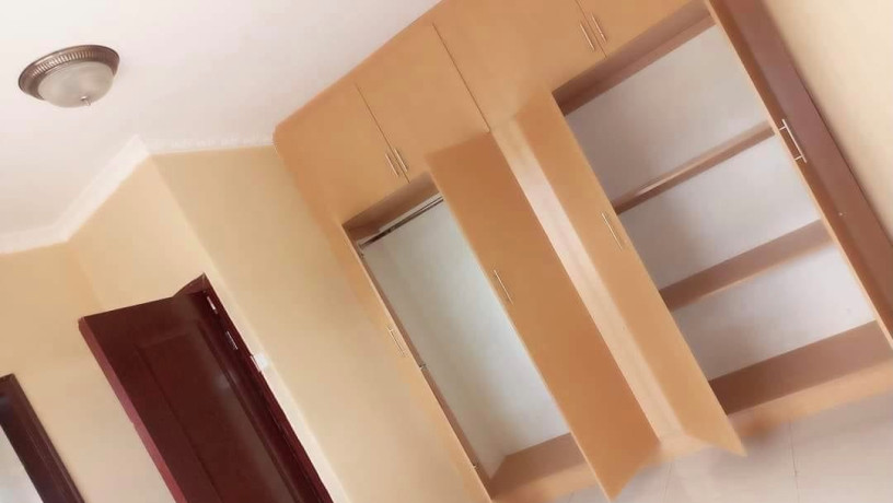 2-bedroom-flat-for-rent-in-chalala-big-5