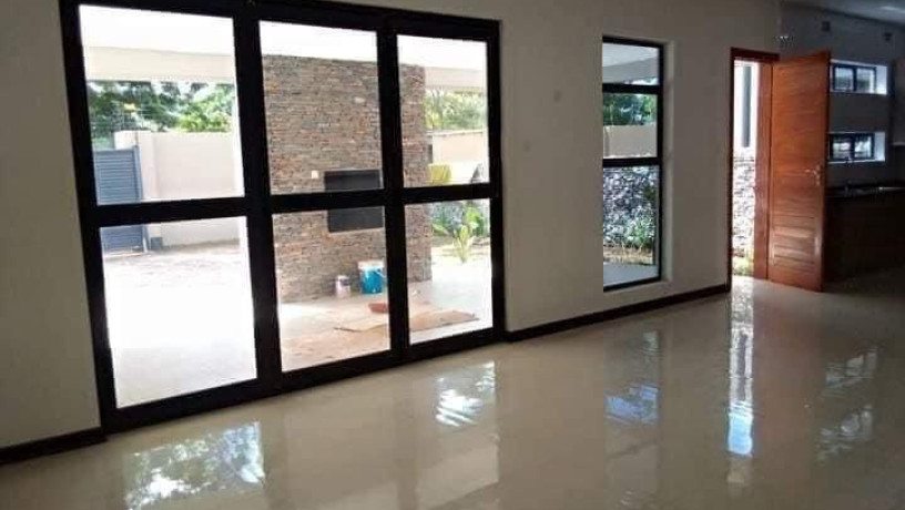 3-bedroom-house-for-rent-in-new-kasama-big-2