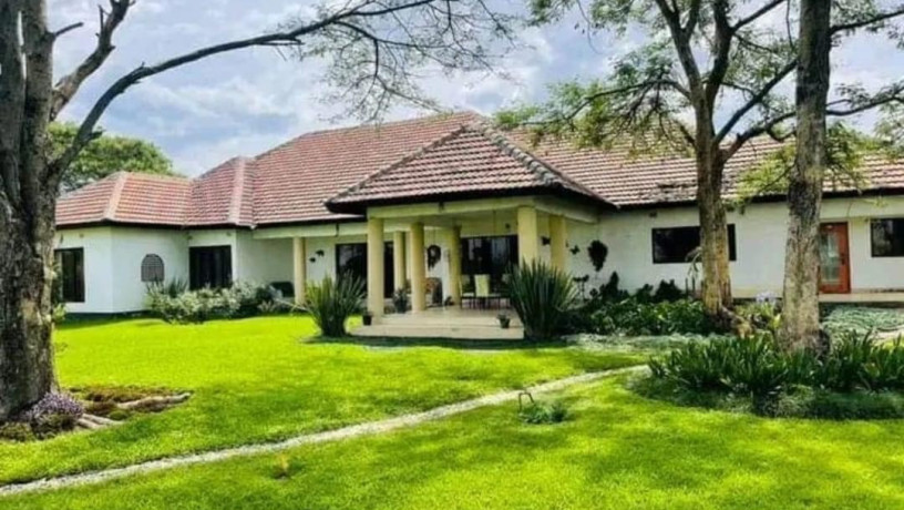 4-bedroom-house-for-sale-in-silverest-big-0