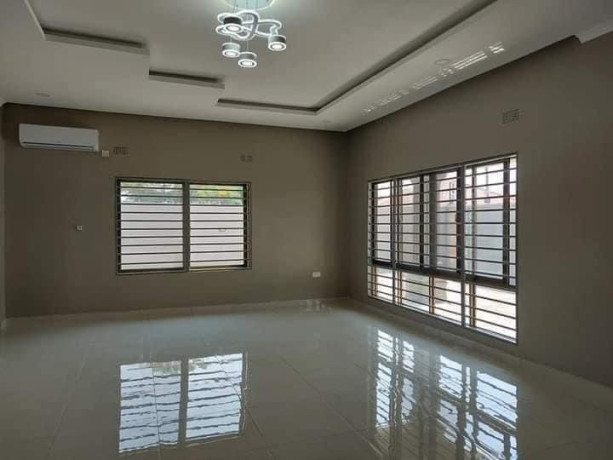 4-bedroom-house-for-sale-in-salama-park-big-7