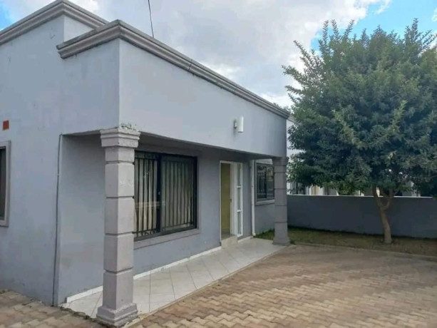 2-bedroom-flats-for-sale-in-woodlands-big-2