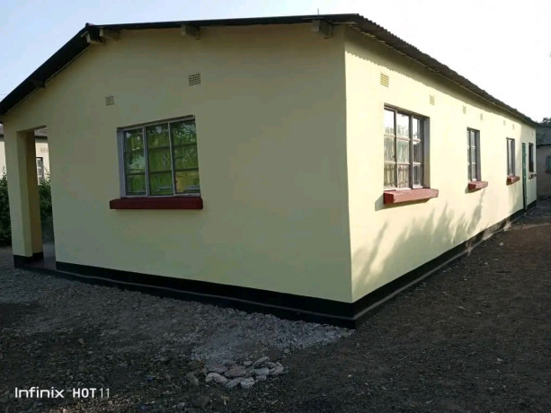 3-bedroom-house-for-sale-in-bulangililo-big-2